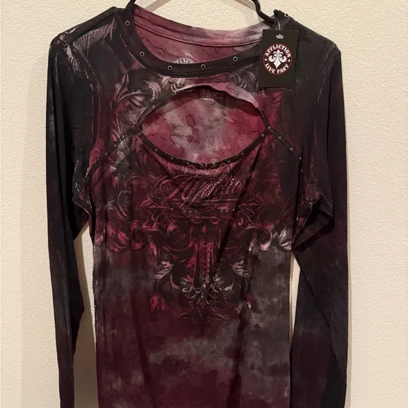 Affliction Red Long Sleeve Cut Out Graphic Blouse - Picture 6 of 6